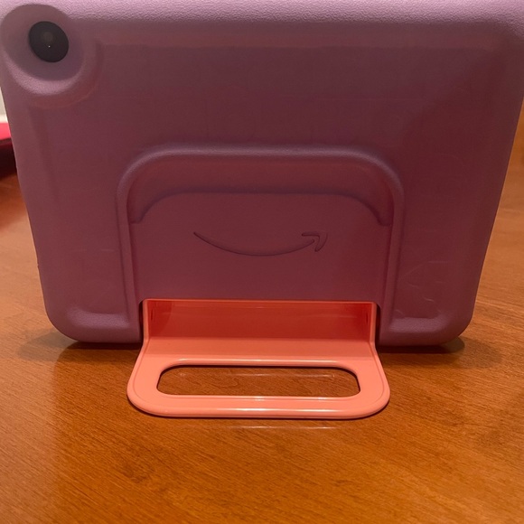 Amazon Kids Fire 7 Tablet 7” (Ages 3-7)  16gb Purple Pink - Picture 4 of 5